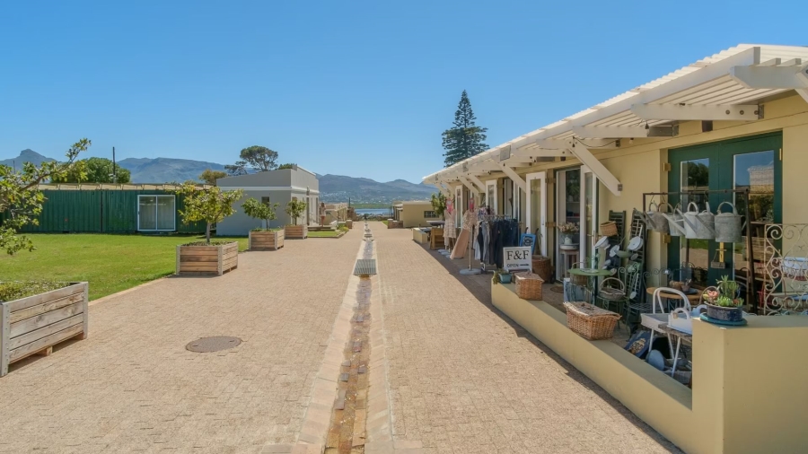 0 Bedroom Property for Sale in Kommetjie Western Cape